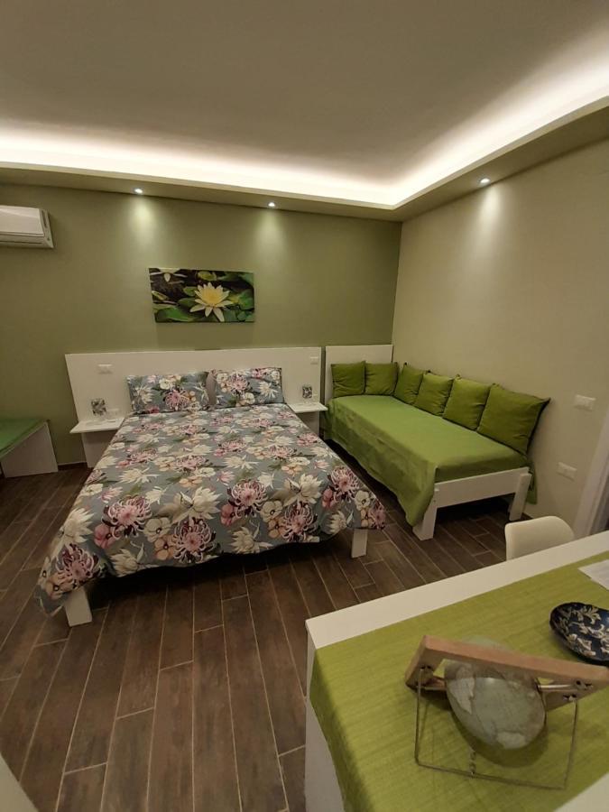 L'Oasi Di Venere Bed And Breakfast Caserta Exterior foto
